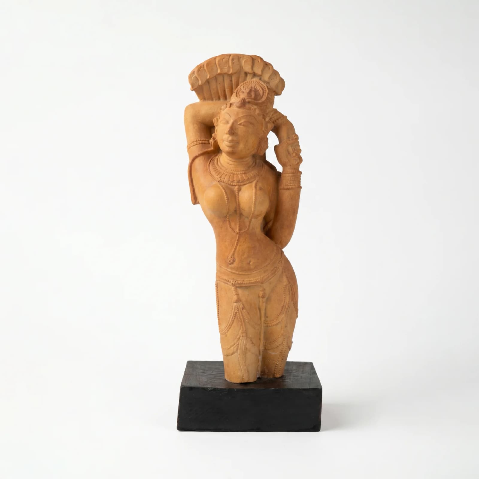 A full-body view of the Alasa Nayika Sculpture, a sandstone-style replica showing a woman in a graceful tribhanga pose.